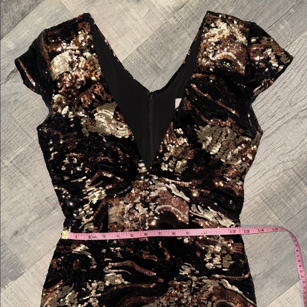 Dress the Population Metallic Black and Gold Midi Dress - Picture 12 of 14